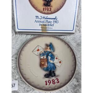 Vintage Goebel M.I. Hummel 1983 Annual Plate HUM 276 West Germany Box Bas-Relief